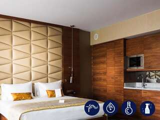 Отель DoubleTree by Hilton Krakow Hotel & Convention Center Краков-7